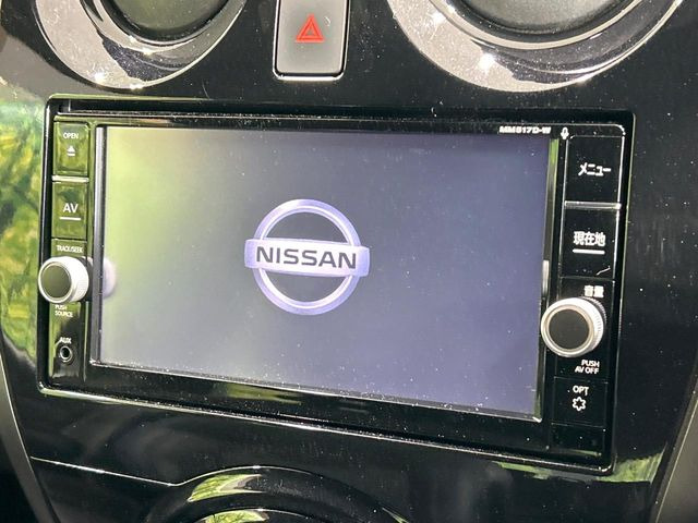 【純正ナビ】人気の純正ナビを装備。オーディオ機能も充実しており、Bluetooth接続すればお持ちのスマホやMP3プレイヤーの音楽を再生可能!毎日の運転がさらに楽しくなります!!