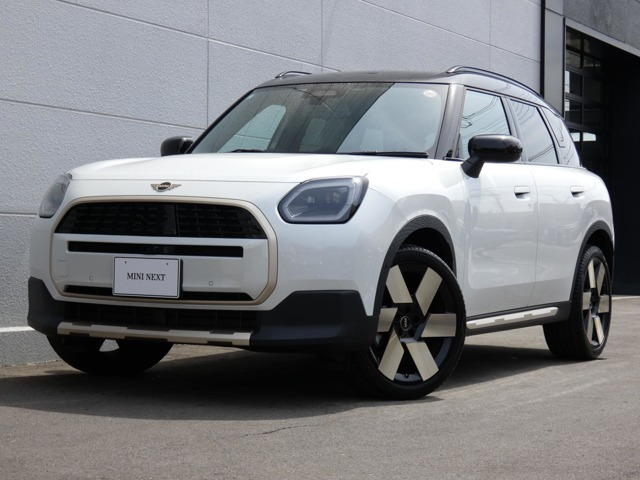 ミニカントリーマンD DCT ディーゼル