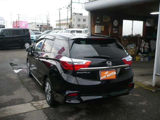 シャトル1.5 ハイブリッド X ホンダセンシング