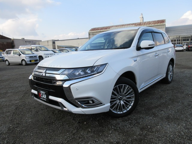 アウトランダーPHEV2.4 G 4WD