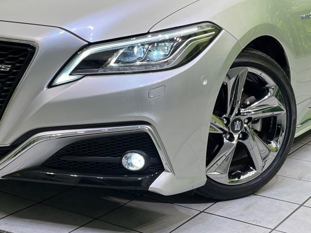 �yLED�w�b�h���C�g�z���V����ԑ��s�����ǍD�Ȏ��E���m�ۂ����S���ĉ^�]�ł��鍂�P�xLED�w�b�h���C�g�𑕔�!�_�����x�������A����d�͂��}�����Ă��܂��B