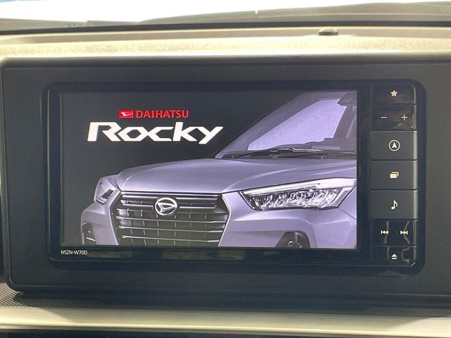 �y�����i�r�z�l�C�̏����i�r�𑕔��B�I�[�f�B�I�@�\���[�����Ă���ABluetooth�ڑ�����΂������̃X�}�z��MP3�v���C���[�̉��y���Đ��\!�����̉^�]������Ɋy�����Ȃ�܂�!!