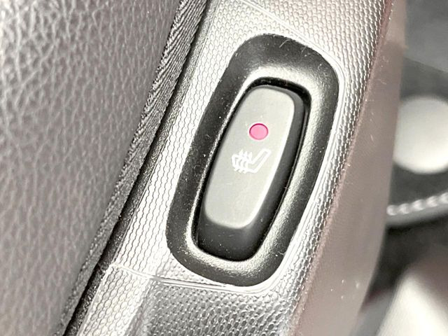 ���t�����g�V�[�g�q�[�e�B���O:�^�]�ȁE����ȋ��ɎO�i�K�Œ��߂��\�ȃV�[�g�q�[�^�[�𑕔����Ă���܂��B�G�߂��킸���K�ɂ��g�p���������܂��B