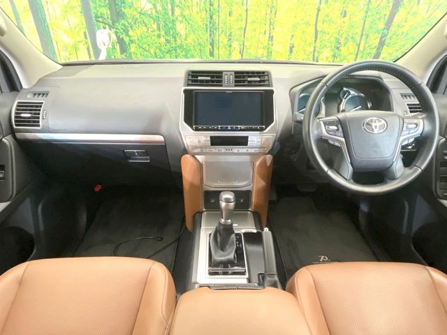 グループ総在庫数約30,000台!!全国の系列店からメーカー・車種問わずご紹介出来るので、あなたにピッタリのお車が見つかるはずです♪まずはお問い合わせ下さい☆