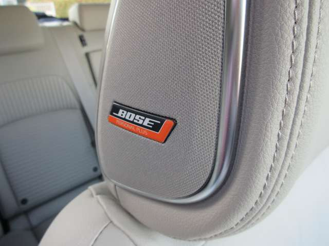 ノートオーラ1.2 G レザーエディション