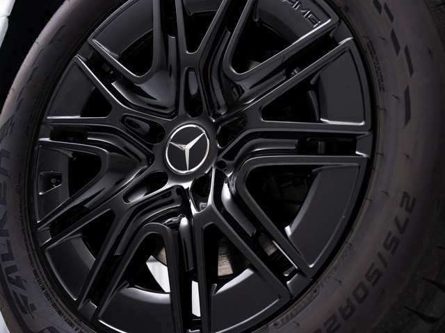 �y �J�X�^�}�C�Y �z�y�C���g�A�X���[�N�t�B�����ȂǂŃi�C�g�p�b�P�[�W�̎d�l���Č�������A�t�����g�O������ʃ��f���̂��̂ɑւ��Ă݂���B�z�C�[����L�����p�[�̃y�C���g�����𖣂�����|�C���g�̂ЂƂB