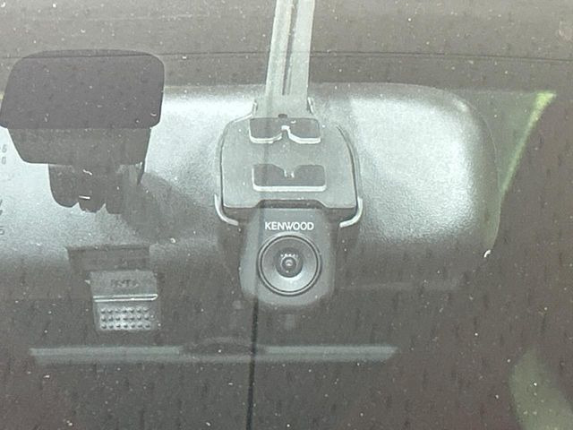 �y�h���C�u���R�[�_�[�z�h���C�u���R�[�_�[����!���s���͂������A������^�]�⎖�̂ɑ��������ہA�f���ŋL�^���A����̃��X�N�ɔ����܂��B���L�^�pSD�J�[�h�͂��q�l�����g�ł��������������K�v������܂��B