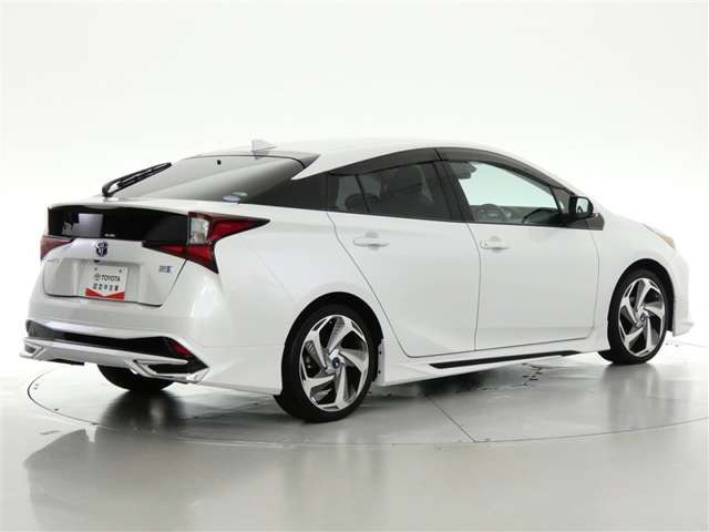 プリウス1.8 A ツーリングセレクション