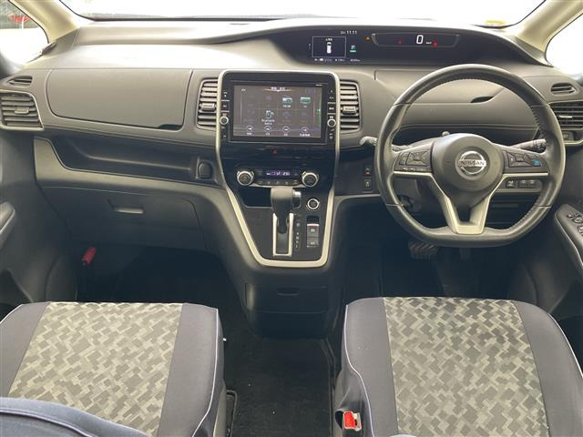 セレナ2.0 ハイウェイスター プロパイロット エディション