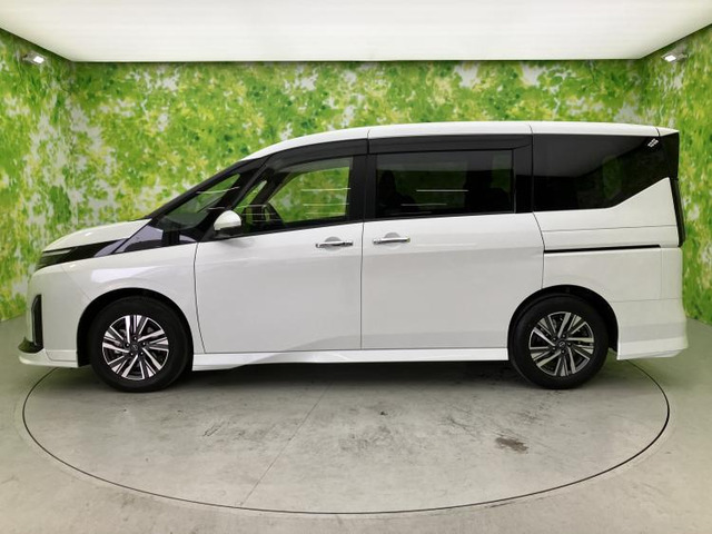 セレナ2.0 ハイウェイスターV