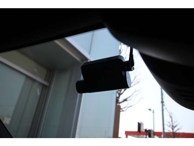 XC40B4 AWD モメンタム 4WD