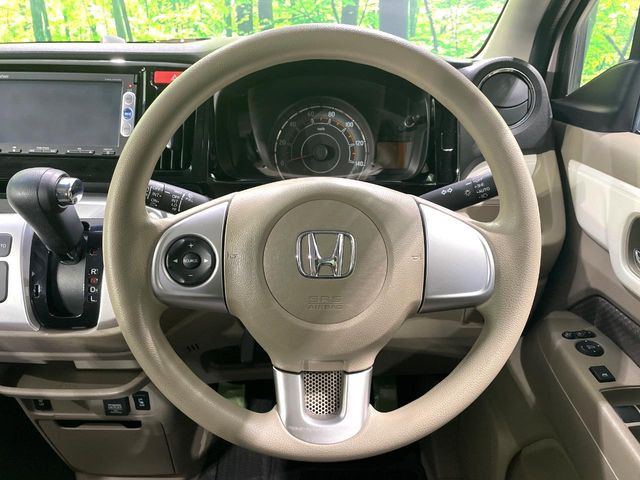 �y�X�e�A�����O�X�C�b�`�z�^�]���A�O������ڐ������炷���ƂȂ��A�I�[�f�B�I���̑��삪�\�ȕ֗��@�\!���S&���K�ȃh���C�u�����o���Ă���܂���