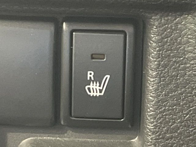 �y�V�[�g�q�[�^�[�z�������ɏd�󂷂�V�[�g�q�[�^�[!�G�A�R����葁�����܂��Ă����̂Ŋ�����̐l�����S�ł��ˁ�G�A�R���̉����͊������邩����A�Ƃ������ɂ����������߂ł��B