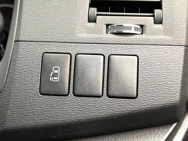 �y�p���[�X���C�h�h�A�z�X�}�[�g�L�[��^�]�Ȃ̃X�C�b�`�ŃX���C�h�h�A�̊J���\���d��������͂����ăh�A���J����K�v�������A���������q�l�ł��A�d���ו��������Ă��鎞�����N�ɊJ���߂ł��܂���