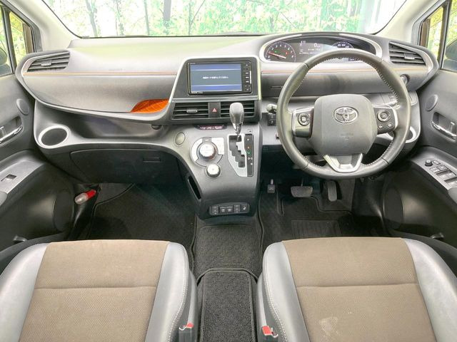 シエンタ1.5 G クエロ