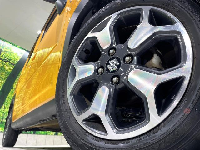 �y����15�C���`�A���~�z�C�[���z�O�ςɃ}�b�`���������A���~�z�C�[���𑕒����Ă���܂��B�e��ЊO�A���~�z�C�[����A�X�^�b�h���X�^�C�����戵�����Ă���܂��B���񂲑��k����������