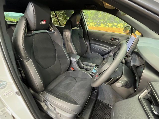 �^�]�ȃV�[�g���͎g�p�������Ȃ��A�ǍD�ȏ�ԂƂȂ��Ă��܂��B���J�Ɏg���Ă������Ƃ��悭�킩��܂��ˁB