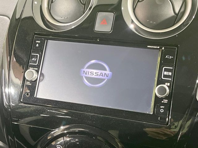 �y�����i�r�z�l�C�̏����i�r�𑕔����Ă���܂��B�i�r�̎g���₷���͂������A�I�[�f�B�I�@�\���[��!�L�����v�◷�s�͂������A�ʋ΂┃�����ȂǕ��i�̃h���C�u���y�����Ȃ�͂���