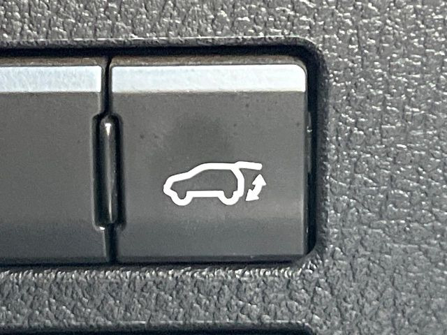 �y�p���[�o�b�N�h�A�z�X�}�[�g�L�[��^�]�Ȃ̃{�^�������������Ń��A�Q�[�g�������ŊJ���܂�!�ו��������Ă��鎞��A�����ʒu�ɂ���o�b�N�h�A��߂�ۂɕ֗��ȋ@�\�ł���