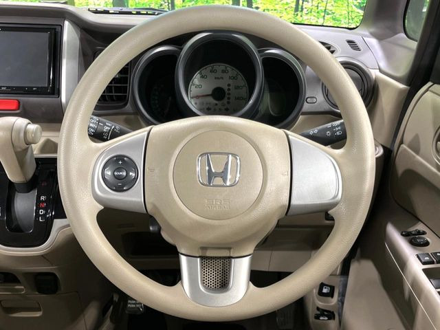 �y�X�e�A�����O�X�C�b�`�z�^�]���A�O������ڐ������炷���ƂȂ��A�I�[�f�B�I���̑��삪�\�ȕ֗��@�\!���S&���K�ȃh���C�u�����o���Ă���܂���