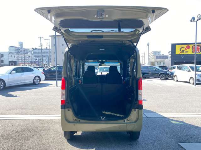 �F���C���^�[���炨�Ԃ�3���ƃA�N�Z�X�֗�!�߂��ɂ͗L���ό��n�̕F���������܂��̂ŁA�ό��ƍ��킹�Ă̂����X���ǂ��ł��ˁ􊈋C���鎩���̃X�^�b�t�����q�l�̂����X�����҂����Ă���܂�!