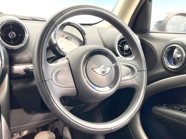 ���n���h�����̃X�������Ȃ��A���ꂢ�ȏ�Ԃ��ێ����Ă���܂��B�e�X�C�b�`���̓�����m�F�ς݂ł��B