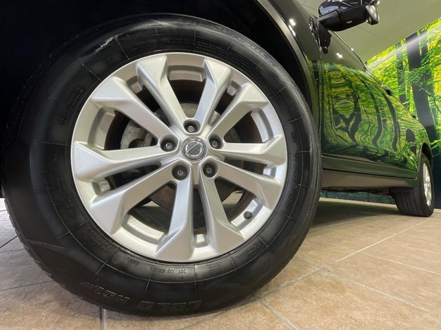 �y����17�C���`�A���~�z�C�[���z�O�ςɃ}�b�`���������A���~�z�C�[���𑕒����Ă���܂��B�e��ЊO�A���~�z�C�[����A�X�^�b�h���X�^�C�����戵�����Ă���܂��B���񂲑��k����������