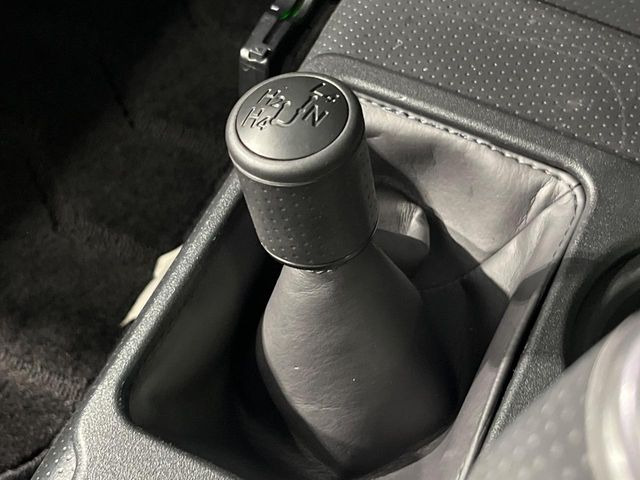 4WD�̂��Ԃł��̂ŁA�ᓹ�ł����S�ł���~��n�n��ɂ��Z�܂��̕��ȊO�ɂ��A�E�B���^�[�X�|�[�c����̕���~��n��֋A�Ȃ����@�������ɂ���������!