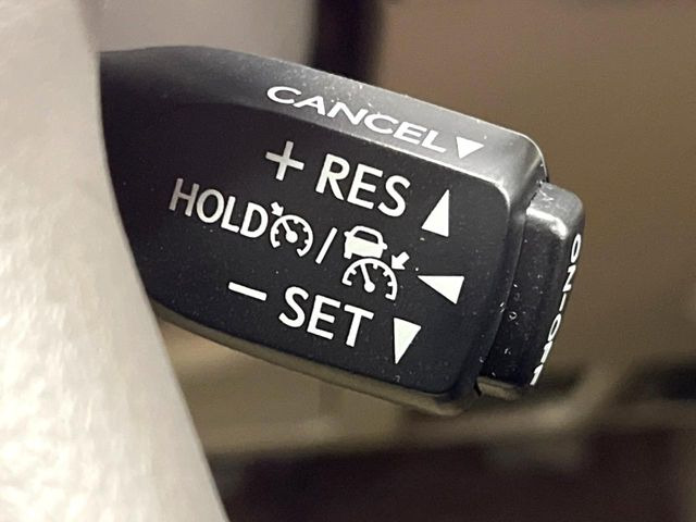 �y���[�_�[�N���[�Y�R���g���[���z�������H�ł̒��������s���y��!!�����ő��x��ۂN���[�Y�R���g���[�����A�Փˌy���V�X�e���ƘA�g���A�O���̎ԗ������m���ĎԊԂ�ۂ悤�ɑ��x���߂��Ă���܂�!!