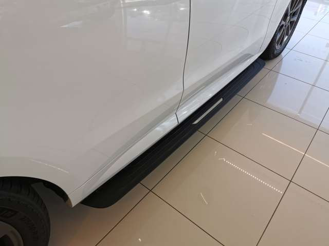 レンジローバースポーツダイナミック SE 3.0L P550e 4WD