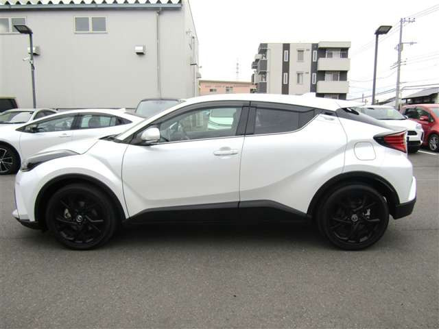 C-HRハイブリッド 1.8 G モード ネロ セーフティ プラスIII