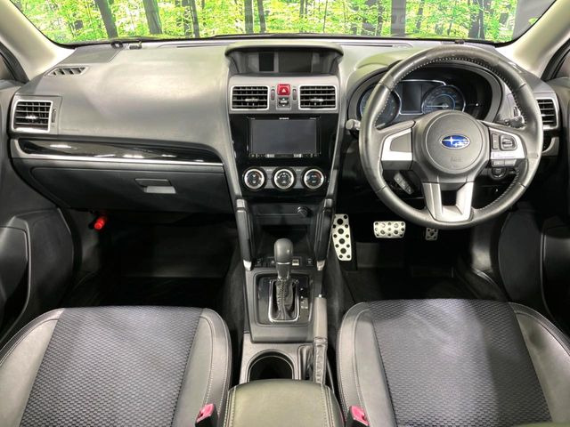 フォレスター2.0 Sリミテッド 4WD