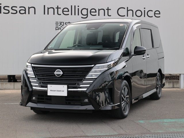 セレナ1.4 e-POWER ハイウェイスターV