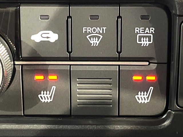 �y�V�[�g�q�[�^�[�z�������ɏd�󂷂�V�[�g�q�[�^�[!�G�A�R����葁�����܂��Ă����̂Ŋ�����̐l�����S�ł��ˁ�G�A�R���̉����͊������邩����A�Ƃ������ɂ����������߂ł��B