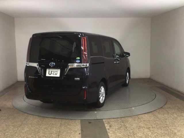 エスクァイアハイブリッド1.8 Gi