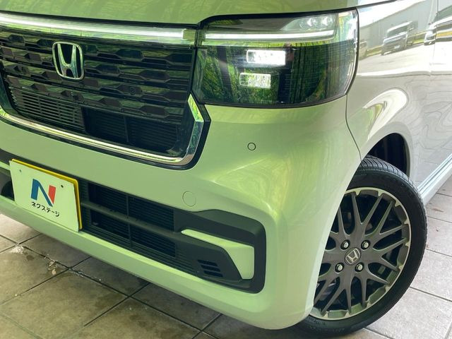 �yLED�w�b�h���C�g�z���V����ԑ��s�����ǍD�Ȏ��E���m�ۂ����S���ĉ^�]�ł��鍂�P�xLED�w�b�h���C�g�𑕔�!�_�����x�������A����d�͂��}�����Ă��܂��B