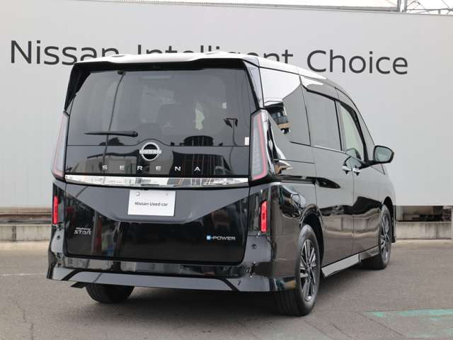 セレナ1.4 e-POWER ハイウェイスターV