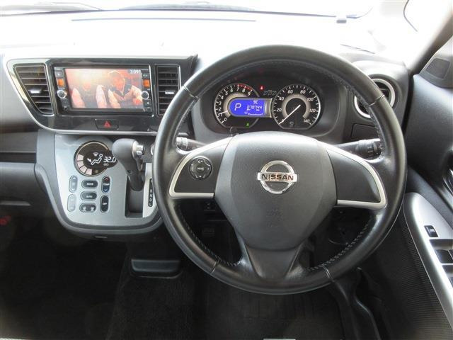 ���X�ł�1�N�ԑ��s�����������ۏ؂��t���Ă���܂��B�X���ł��ۏ؂Ɋւ��Ă̂��ē���v���܂��̂ł������̒����肢�v���܂��B