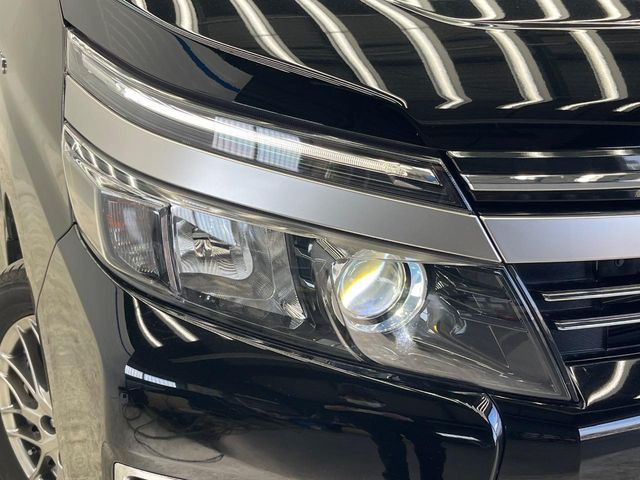 �yLED�w�b�h���C�g�z���V����ԑ��s�����ǍD�Ȏ��E���m�ۂ����S���ĉ^�]�ł��鍂�P�xLED�w�b�h���C�g�𑕔�!�_�����x�������A����d�͂��}�����Ă��܂��B