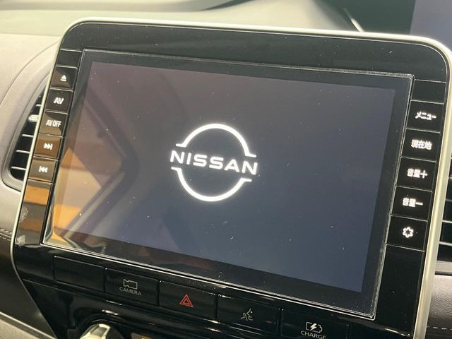 �y����10�^�i�r�z�l�C�̏����i�r�𑕔����Ă���܂��B�i�r�̎g���₷���͂������A�I�[�f�B�I�@�\���[��!�L�����v�◷�s�͂������A�ʋ΂┃�����ȂǕ��i�̃h���C�u���y�����Ȃ�͂���