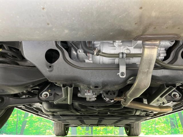 下回りがきれいなうちに、防錆加工の施工がオススメ。降雪地域はもちろん、沿岸部にお住いの方や、趣味でマリン・ウィンタースポーツをされる方にご好評いただいております。