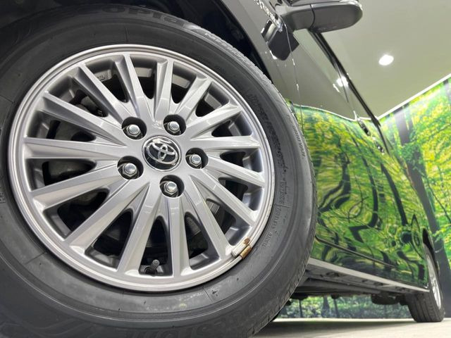 �y����15�C���`�A���~�z�C�[���z�O�ςɃ}�b�`���������A���~�z�C�[���𑕒����Ă���܂��B�e��ЊO�A���~�z�C�[����A�X�^�b�h���X�^�C�����戵�����Ă���܂��B���񂲑��k����������