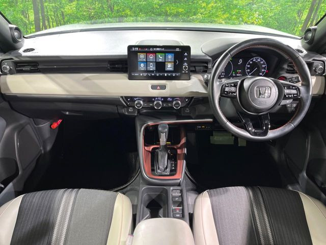 ヴェゼル1.5 e:HEV プレイ