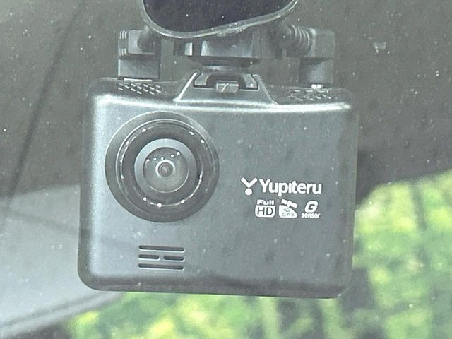 �y�h���C�u���R�[�_�[�z�h���C�u���R�[�_�[����!���s���͂������A������^�]�⎖�̂ɑ��������ہA�f���ŋL�^���A����̃��X�N�ɔ����܂��B���L�^�pSD�J�[�h�͂��q�l�����g�ł��������������K�v������܂��B