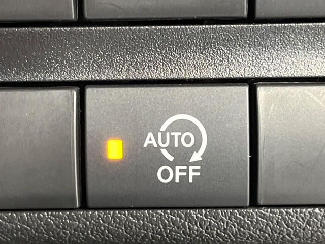 �y�A�C�h�����O�X�g�b�v�z�ԐM����a�؂Œ�Ԃ����ۂɃG���W�����~���A���ʂȔR���̏����}���܂��B�R��������ی�ɂȂ���@�\��G���W���̓u���[�L�𗣂��΍Ďn�����܂��B