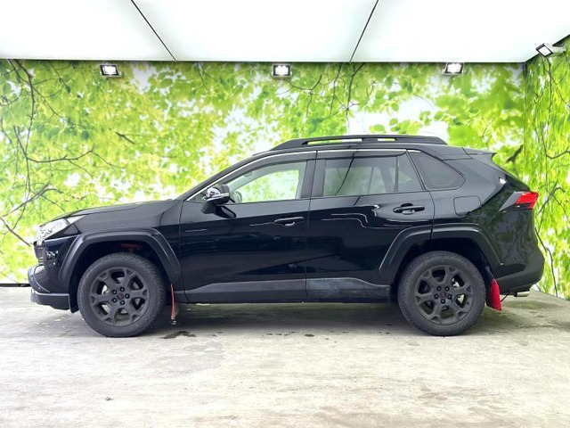 RAV42.0 アドベンチャー オフロードパッケージ 4WD
