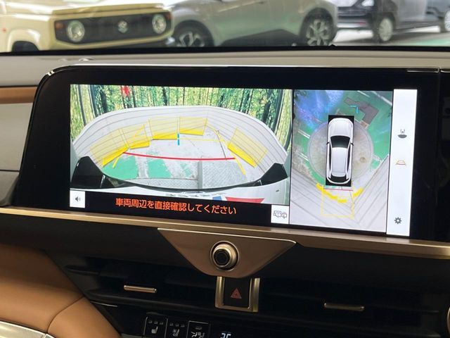 �y�p�m���~�b�N�r���[���j�^�[�z��p�̃J�����ɂ��A�ォ�猩���낵���悤�Ȏ��_��360�x�N���}�̎��͂��m�F���邱�Ƃ��ł��܂������p�������m�F���₷���A�����ꏊ�ł̐؂�Ԃ��⒓�Ԃ��X���[�Y�ɍs���܂��B