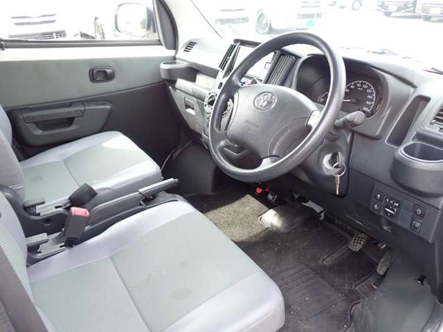 ..各LED対応 ベッドキット車中泊仕様対応 カスタムもお任せください