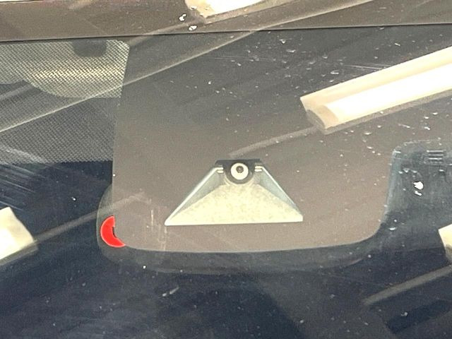 �y�g���^�Z�[�t�e�B�Z���X�z���s���ɑO���̎ԗ�����F�����A�Փ˂������Ȏ��͌x��ƃu���[�L�ŏՓˉ���Ɣ�Q�y�����A�V�X�g�B�����S�Ƀh���C�u�����y���݂��������܂��B