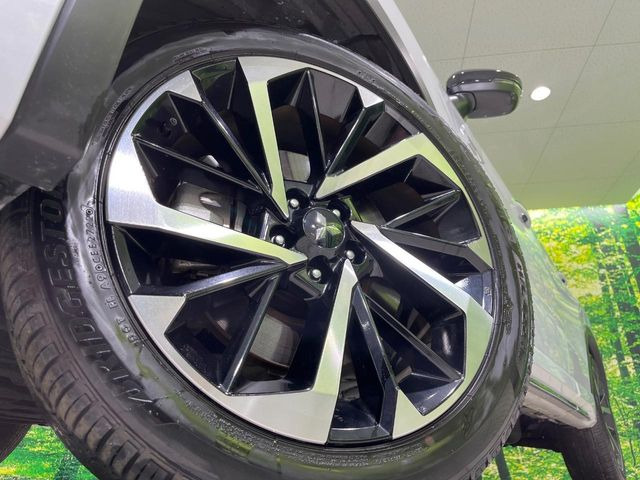 【純正20インチアルミホイール】外観にマッチした純正アルミホイールを装着しております。各種社外アルミホイールや、スタッドレスタイヤも取扱いしております。是非ご相談ください♪